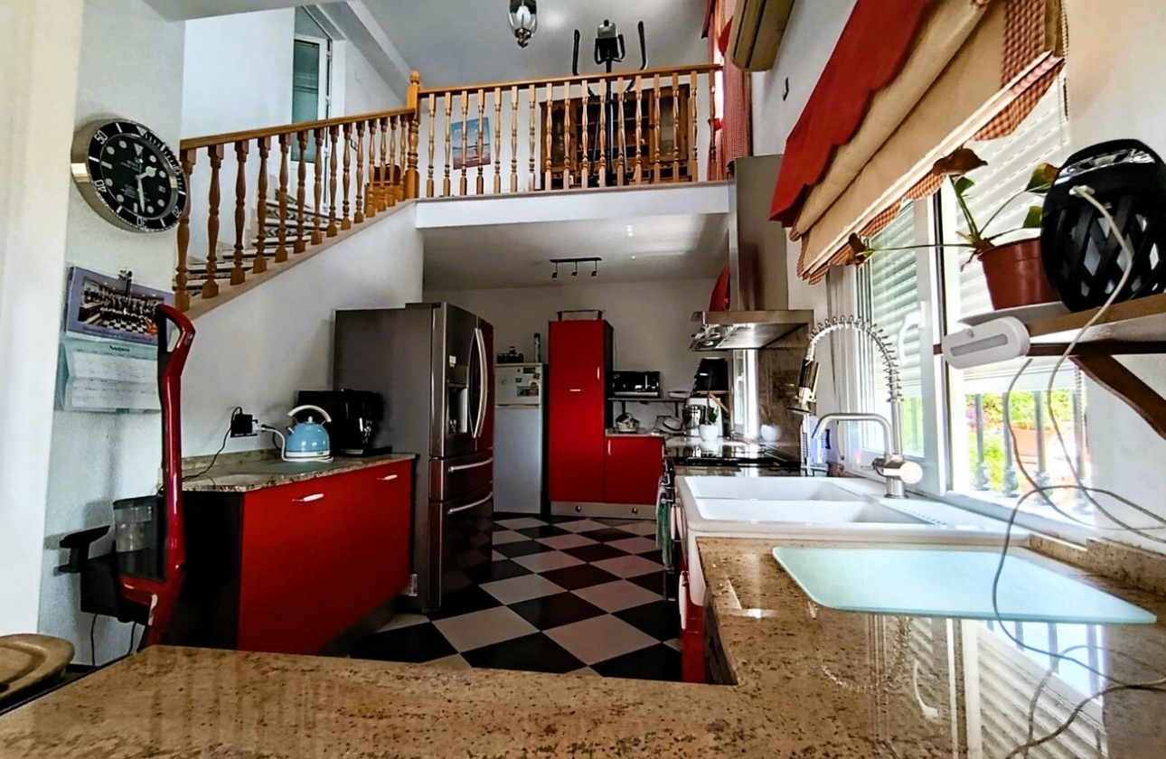 Resale - Villa - Orihuela Costa - Costa Blanca