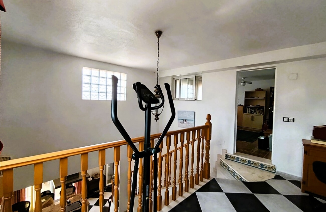 Resale - Villa - Orihuela Costa - Costa Blanca