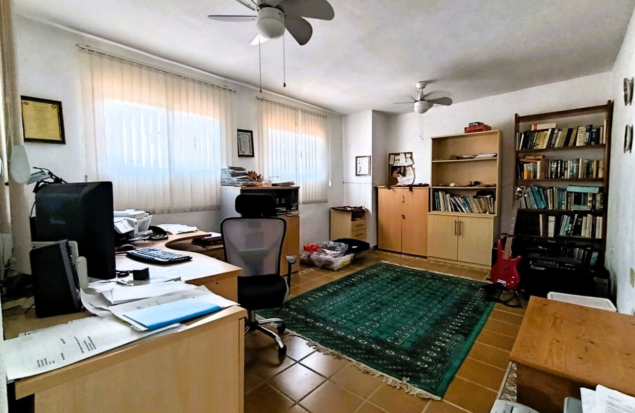 Resale - Villa - Orihuela Costa - Costa Blanca
