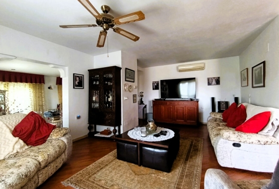 Resale - Villa - Orihuela Costa - Costa Blanca