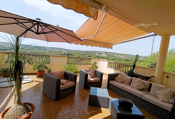 Resale - Villa - Orihuela Costa - Costa Blanca