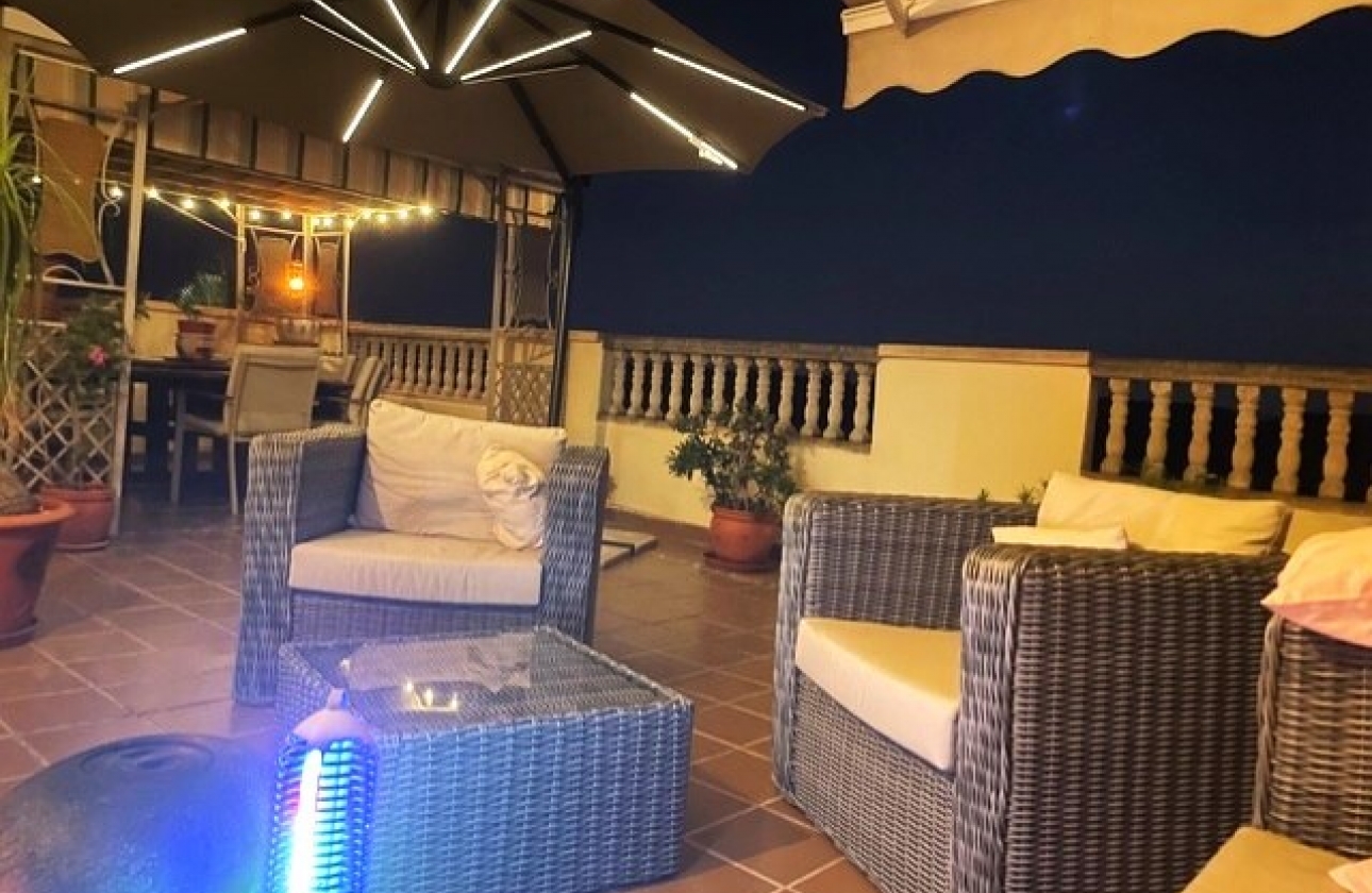 Resale - Villa - Orihuela Costa - Costa Blanca