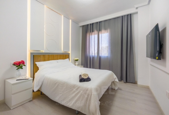 Reventa - Apartment - Torrevieja - Parque de las Naciones