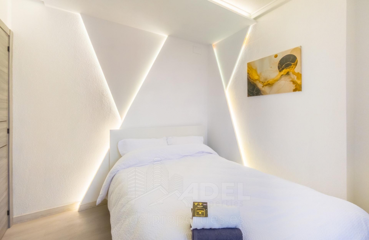 Reventa - Apartment - Torrevieja - Parque de las Naciones