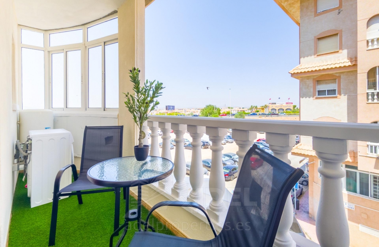 Reventa - Apartment - Torrevieja - Parque de las Naciones