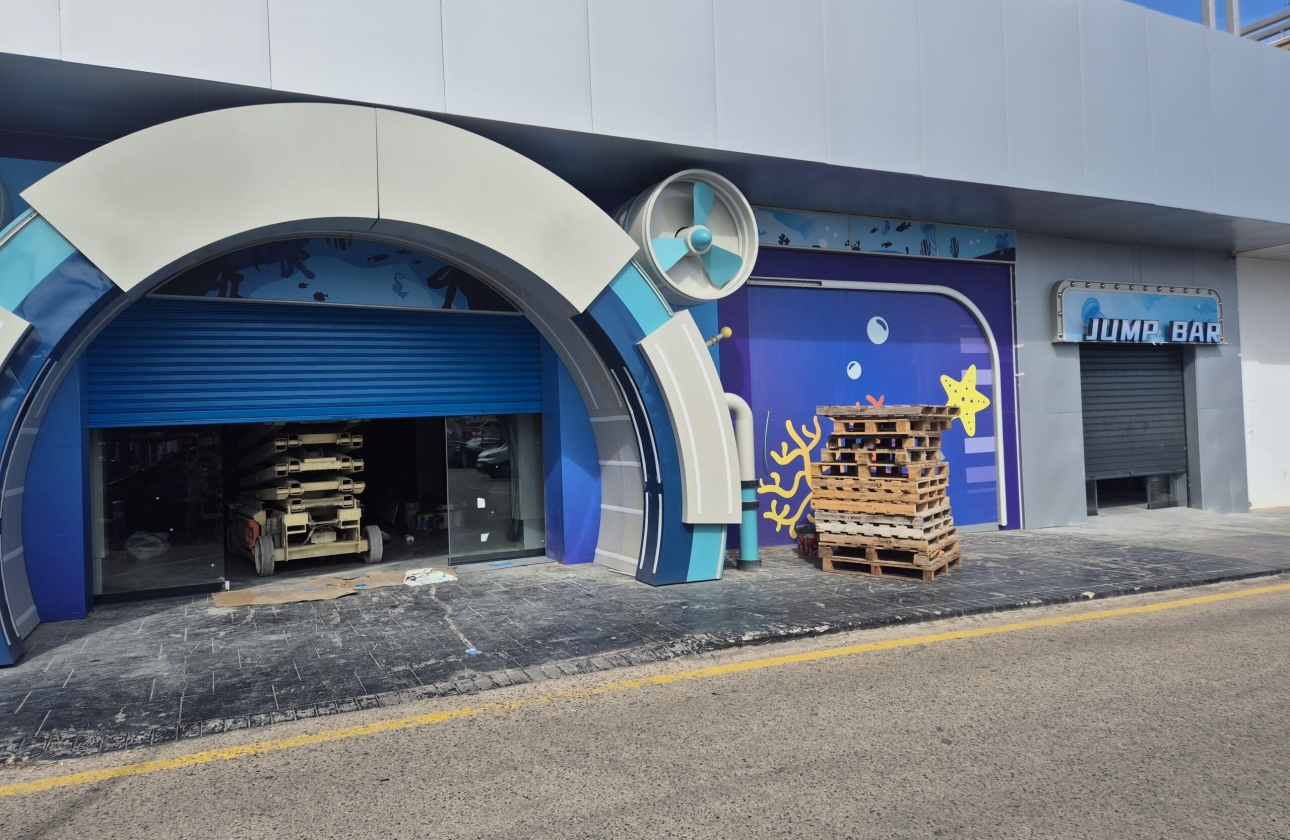 Resale - Commercial Unit - Orihuela Costa - La Zenia