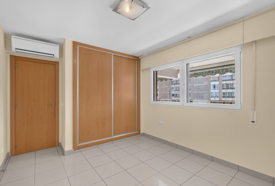 Reventa - Apartment - Alicante - Avenida San Sebastián, 8