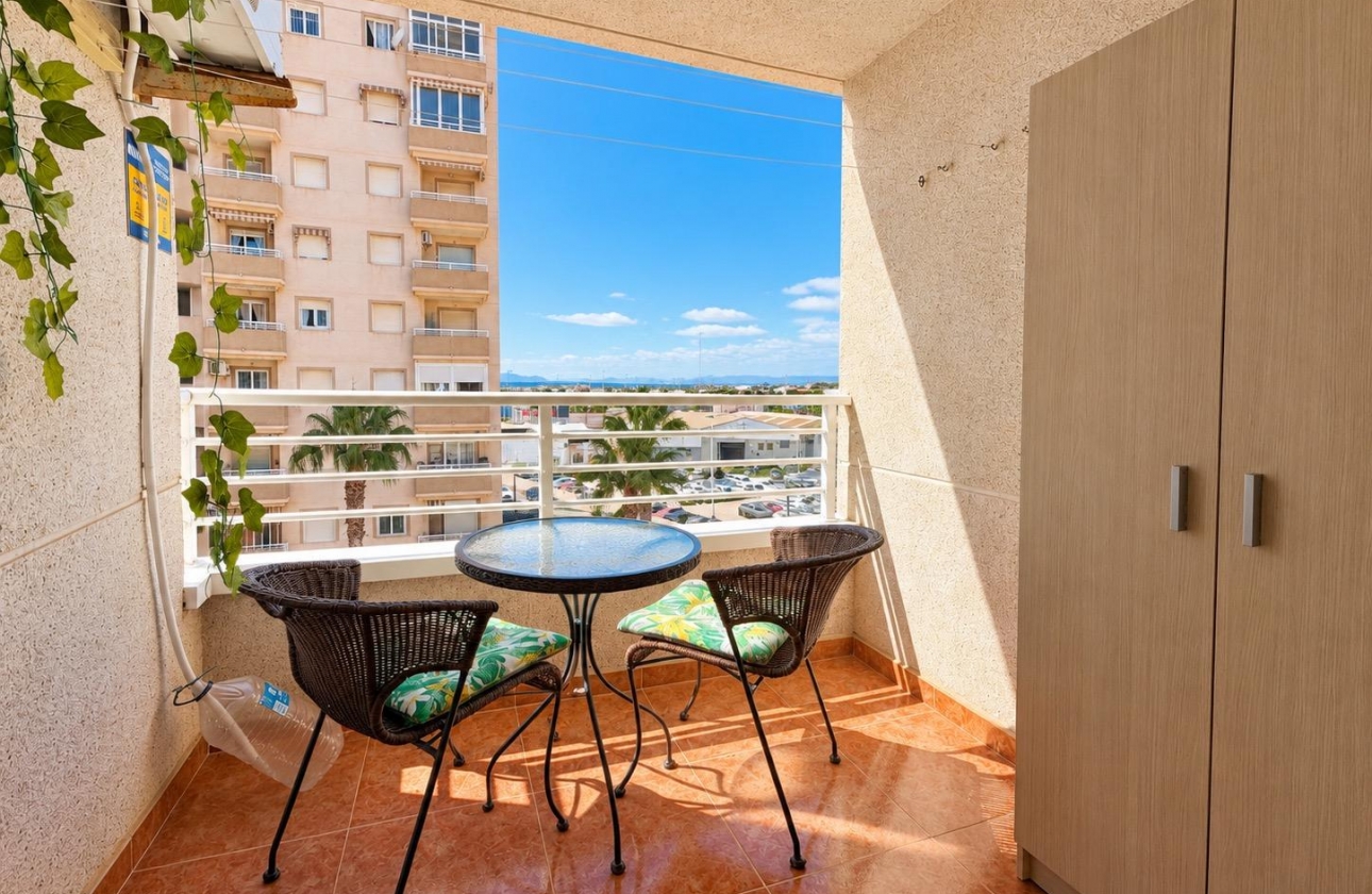 Rynek wtórny - Apartament - Torrevieja - Nueva Torrevieja