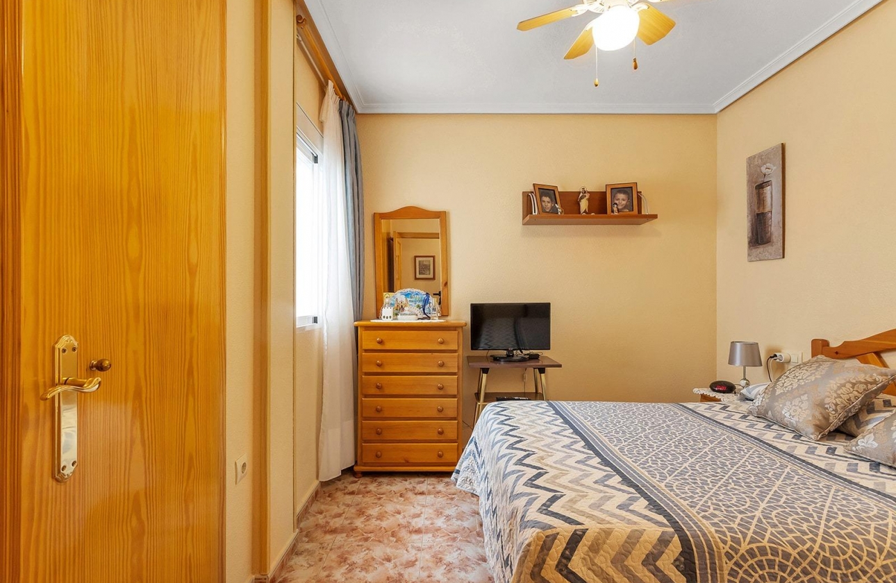 Rynek wtórny - Apartament - Torrevieja - La Mata