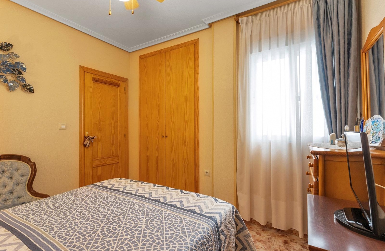 Rynek wtórny - Apartament - Torrevieja - La Mata