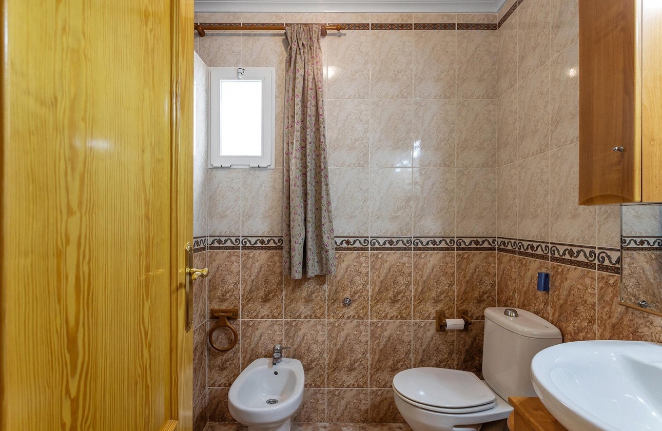 Rynek wtórny - Apartament - Torrevieja - La Mata