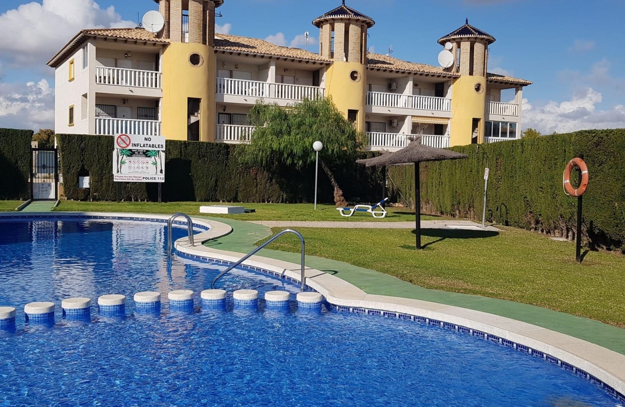 Rynek wtórny - Apartament - Orihuela Costa - La Zenia