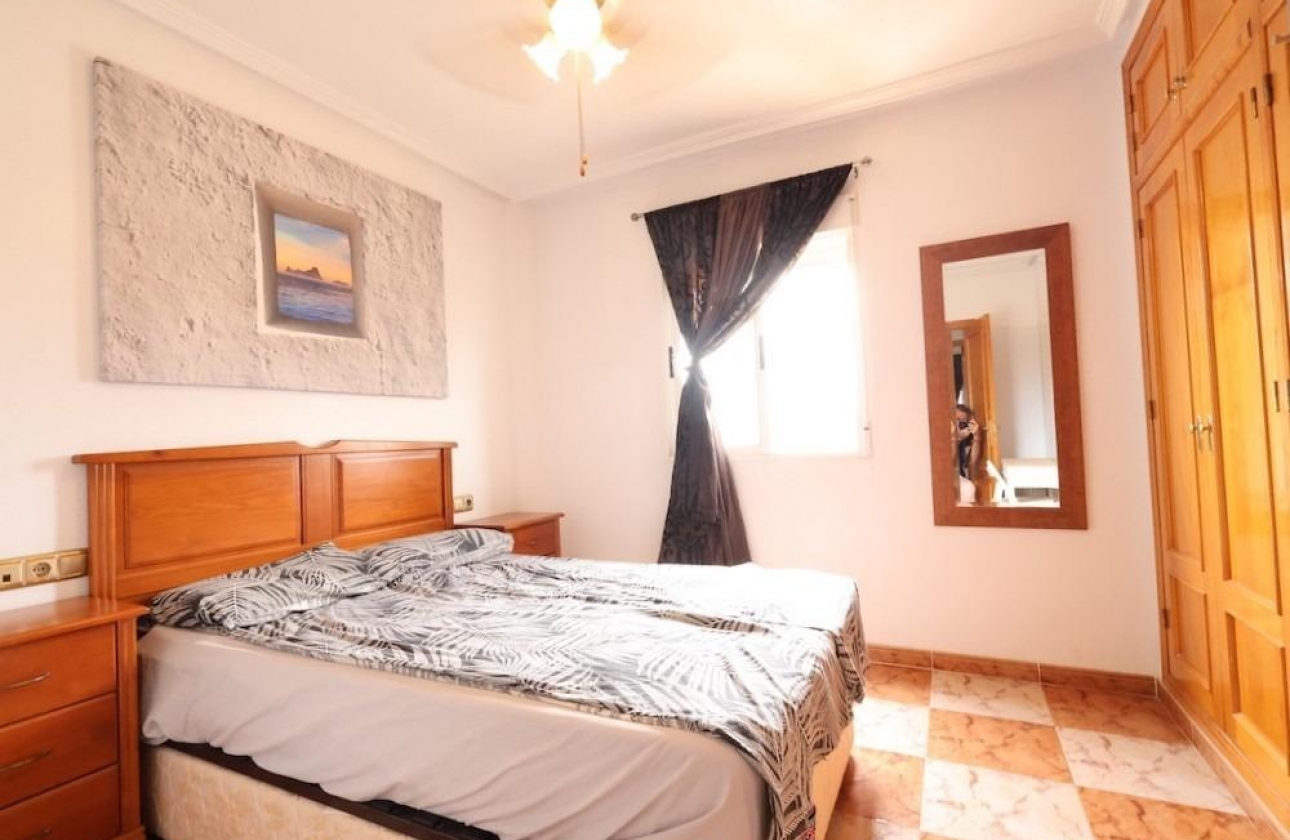 Rynek wtórny - Apartament - Orihuela Costa - La Zenia