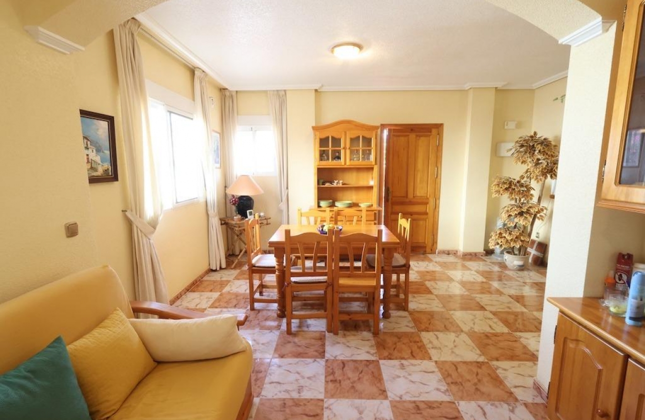 Resale - Townhouse - Orihuela Costa - Playa Flamenca