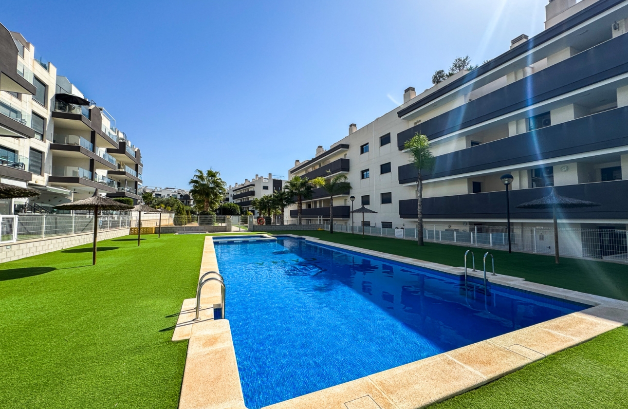 Resale - Apartment - Orihuela Costa - Villamartín