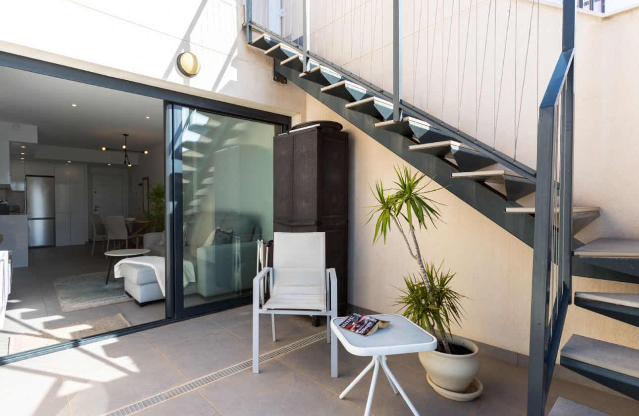 Resale - Apartment - Orihuela Costa - Villamartín