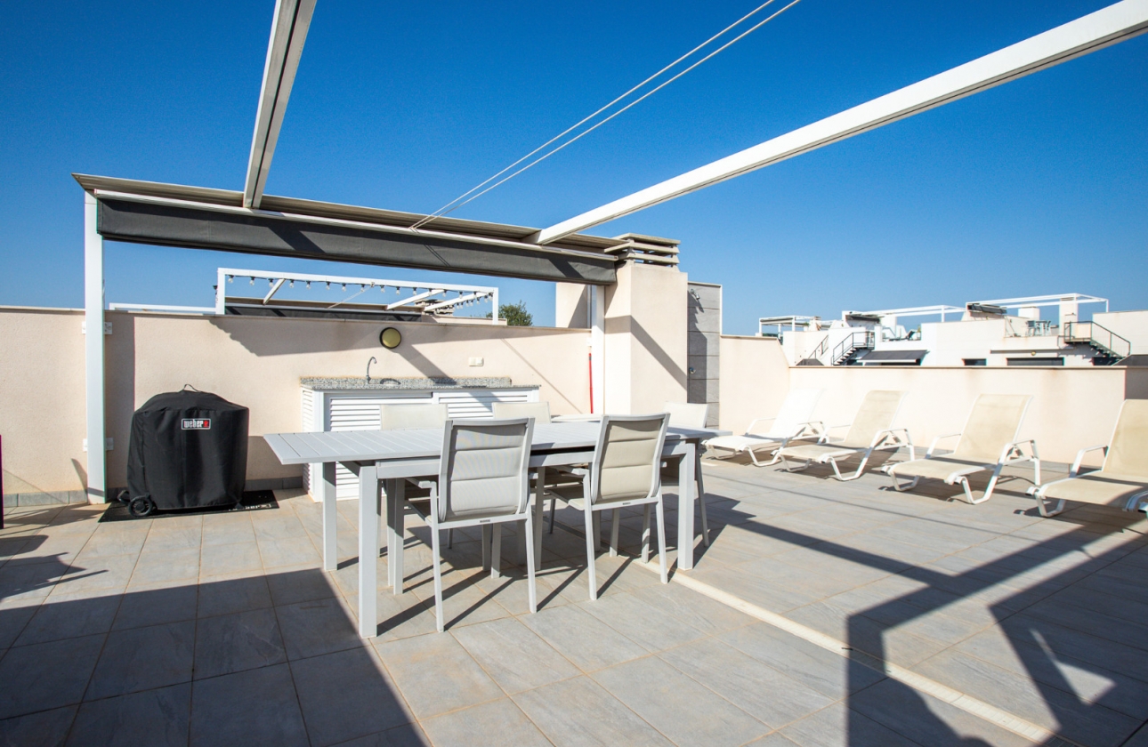 Resale - Apartment - Orihuela Costa - Villamartín