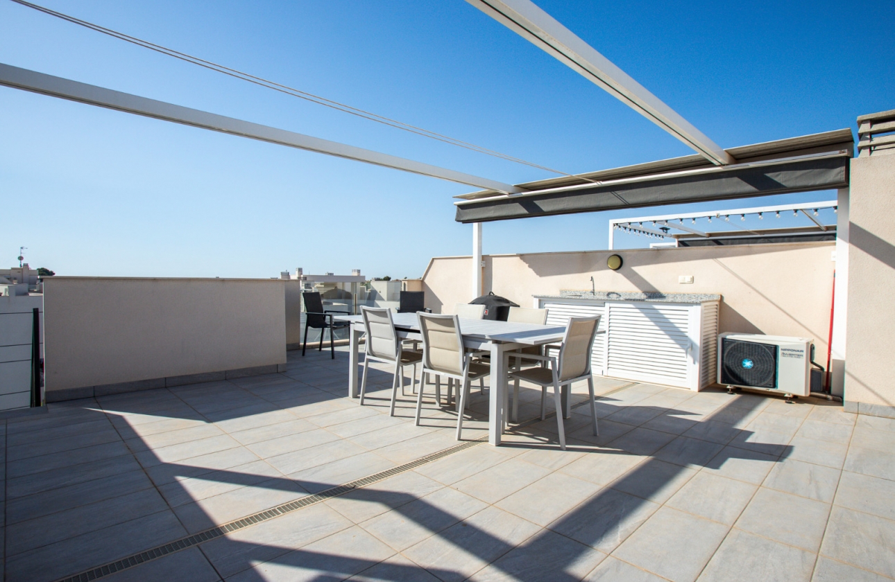 Resale - Apartment - Orihuela Costa - Villamartín