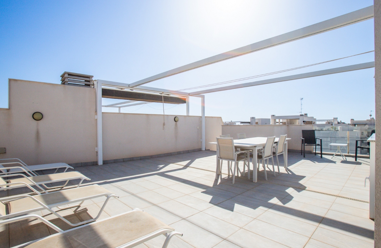 Resale - Apartment - Orihuela Costa - Villamartín