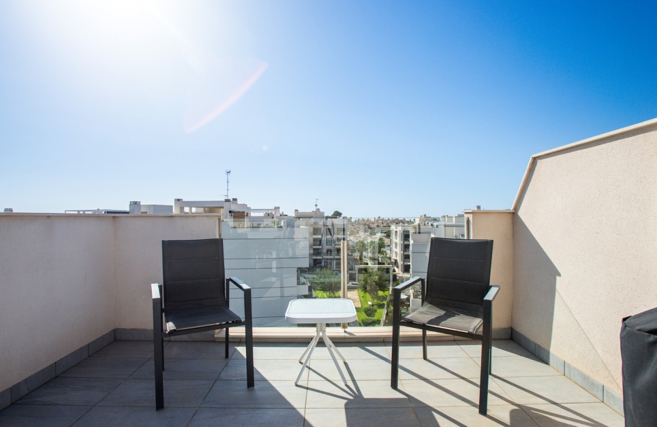 Resale - Apartment - Orihuela Costa - Villamartín