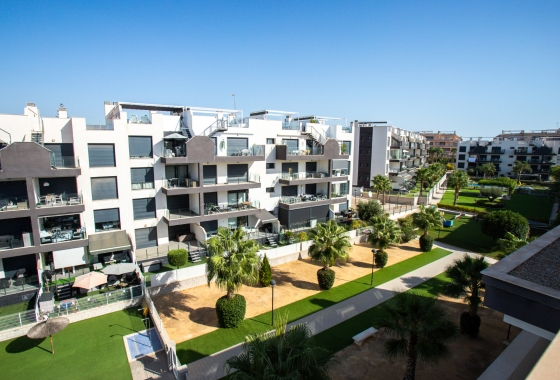 Resale - Apartment - Orihuela Costa - Villamartín