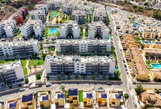 Resale - Apartment - Orihuela Costa - Villamartín