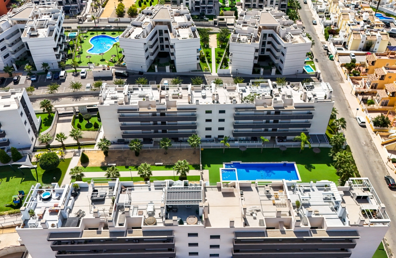 Resale - Apartment - Orihuela Costa - Villamartín