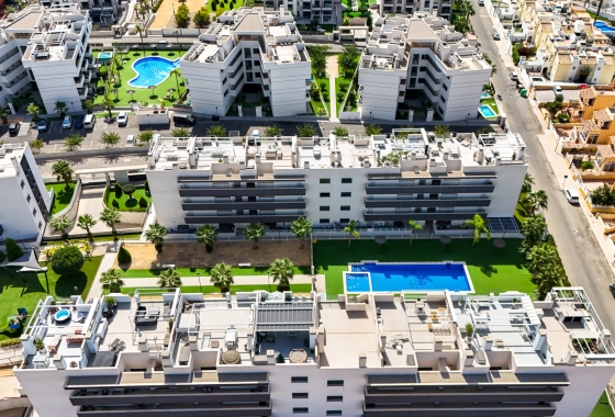Resale - Apartment - Orihuela Costa - Villamartín