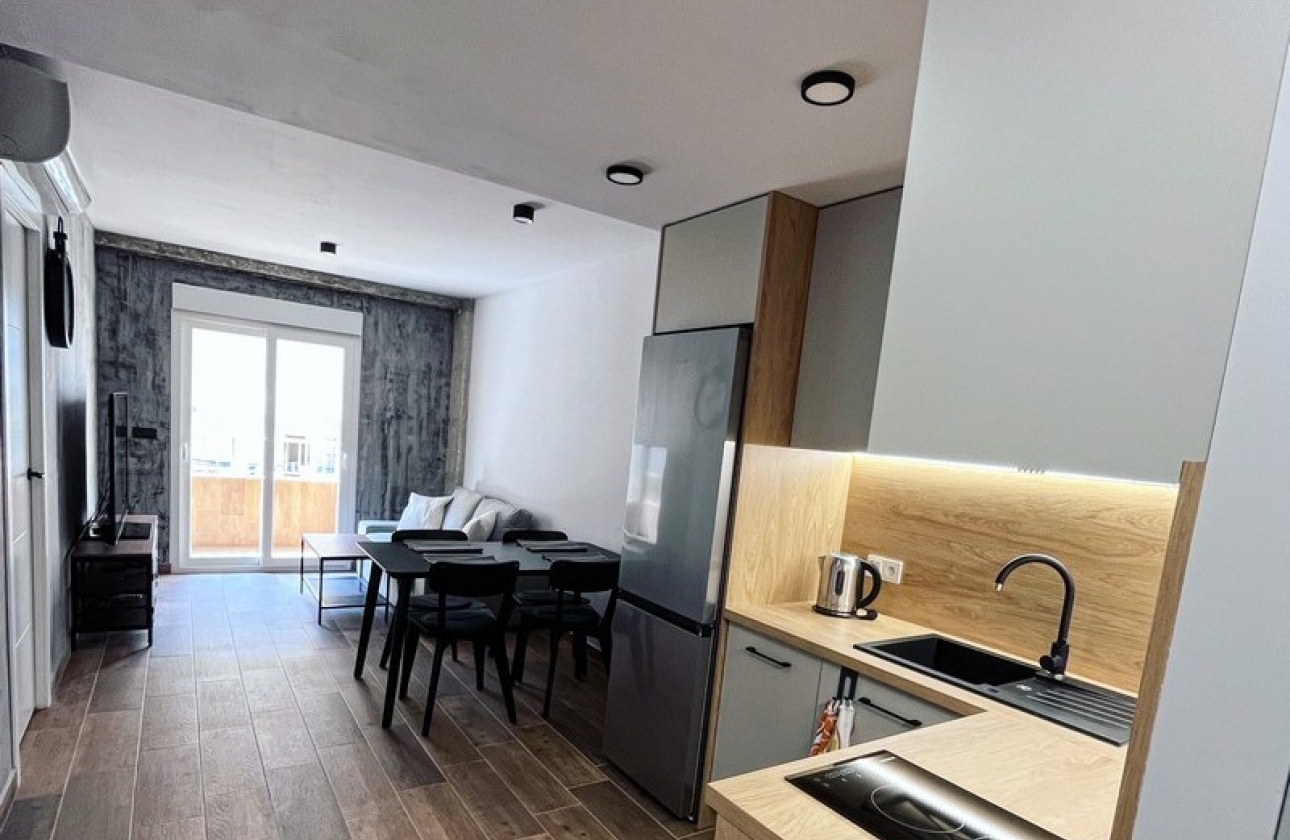 Resale - Apartment - Santa Pola - Gran Playa