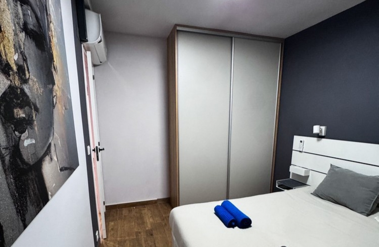 Resale - Apartment - Santa Pola - Gran Playa