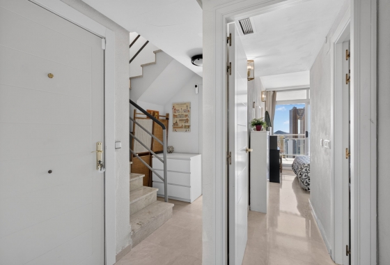 Reventa - Duplex - Benidorm - Calle Presidente Adolfo Suárez