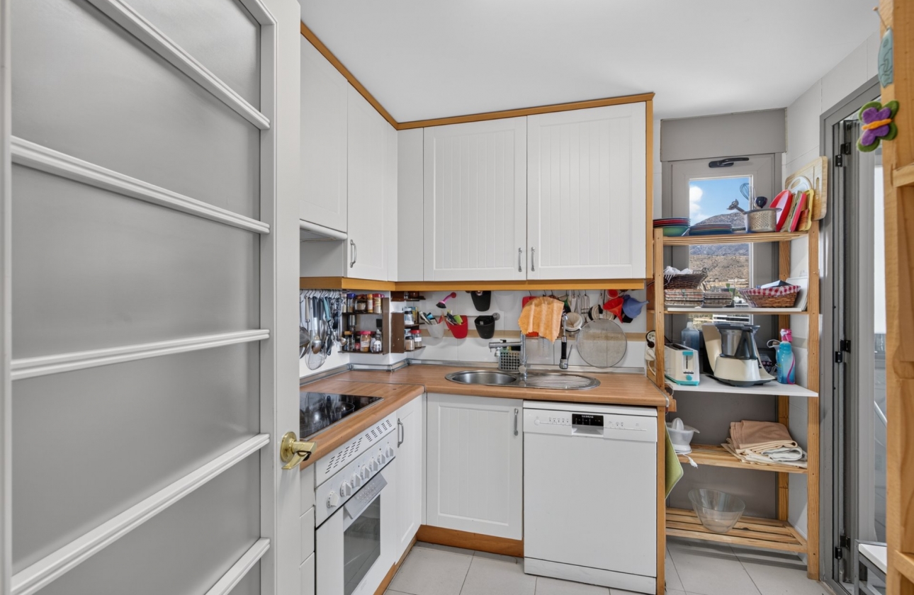 Reventa - Duplex - Benidorm - Calle Presidente Adolfo Suárez