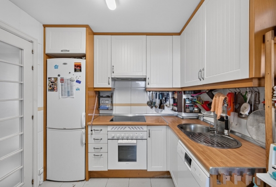 Reventa - Duplex - Benidorm - Calle Presidente Adolfo Suárez