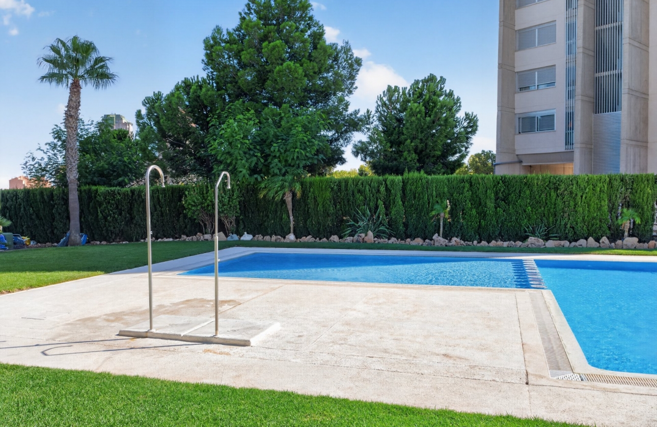 Reventa - Duplex - Benidorm - Calle Presidente Adolfo Suárez
