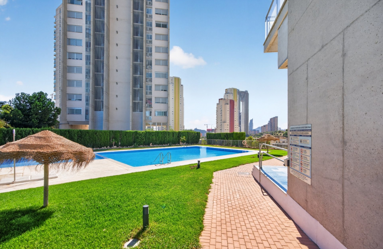 Reventa - Duplex - Benidorm - Calle Presidente Adolfo Suárez