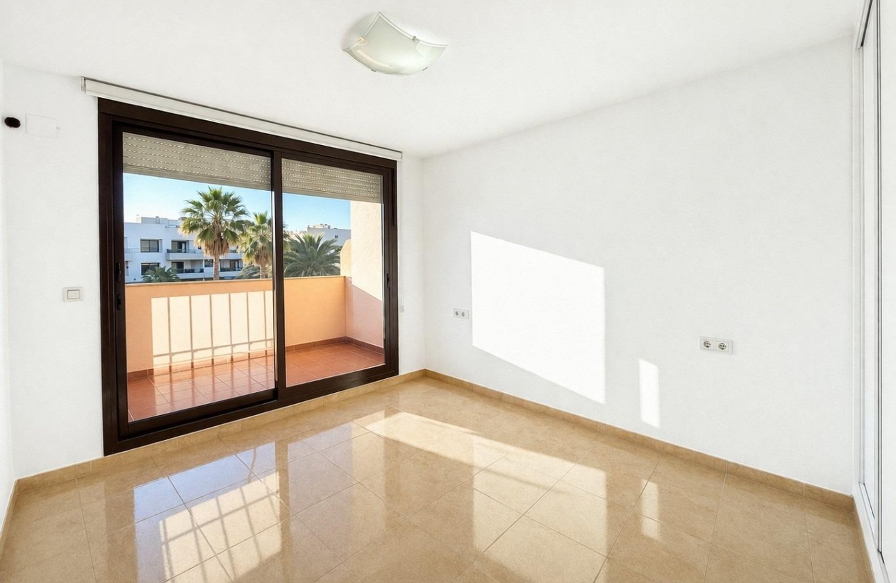 Reventa - Adosado - Torrevieja - Aguas Nuevas