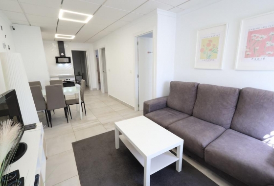 Resale - Bungalow - Torrevieja - La Siesta - El Salado -  Torreta
