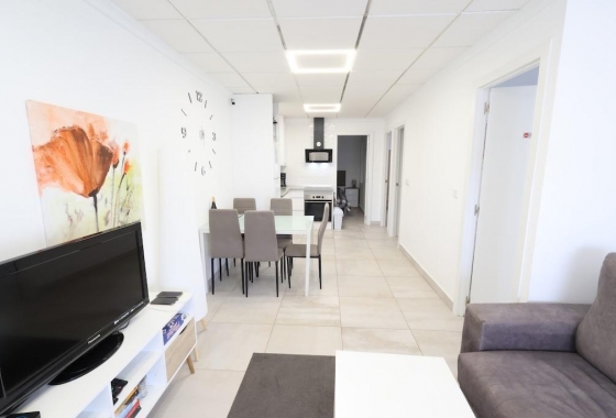 Resale - Bungalow - Torrevieja - La Siesta - El Salado -  Torreta