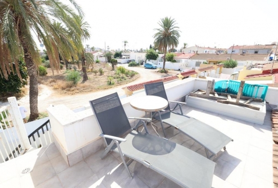 Resale - Bungalow - Torrevieja - La Siesta - El Salado -  Torreta