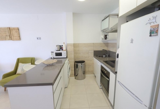 Resale - Apartment - Orihuela Costa - Campoamor