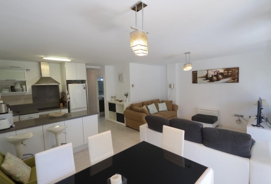 Resale - Apartment - Orihuela Costa - Campoamor