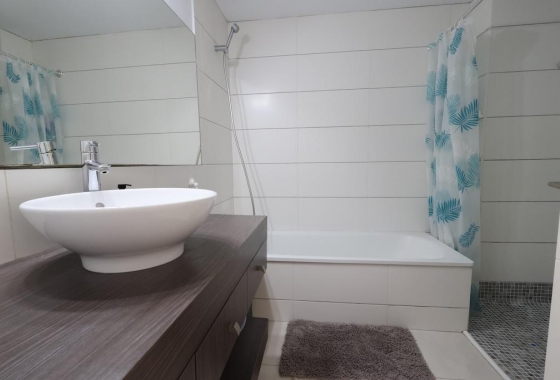 Resale - Apartment - Orihuela Costa - Campoamor
