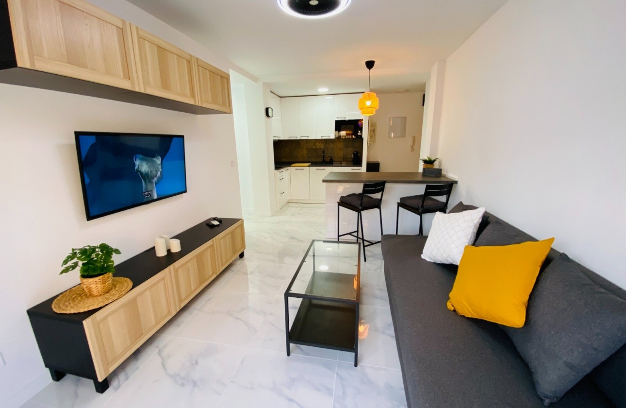 Resale - Apartment - Santa Pola