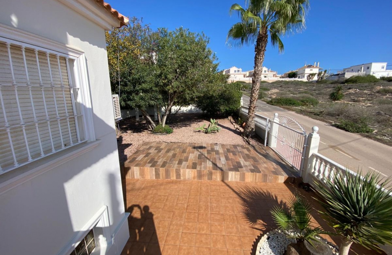 Reventa - Villa - Torrevieja