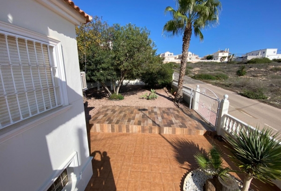 Reventa - Villa - Torrevieja