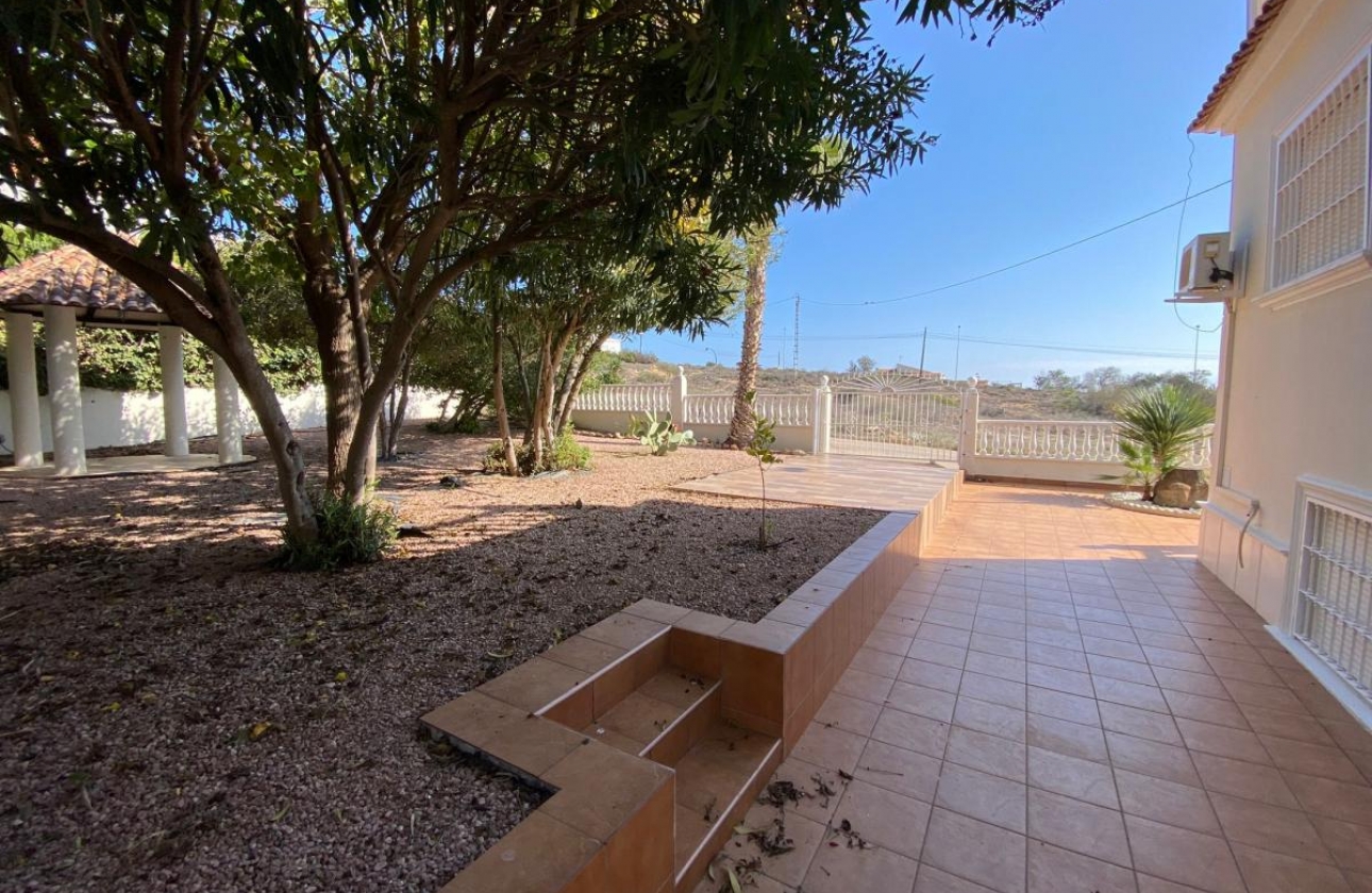 Reventa - Villa - Torrevieja