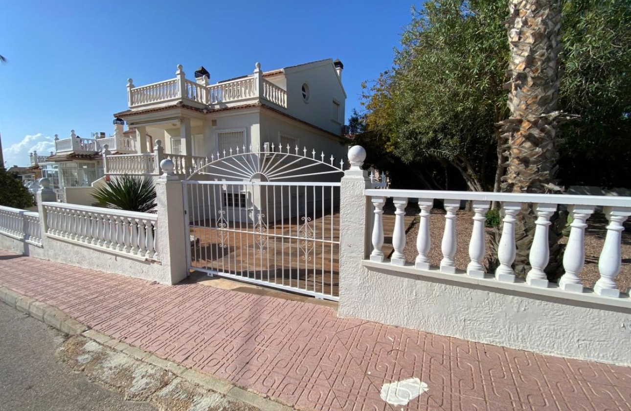 Reventa - Villa - Torrevieja