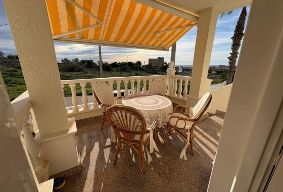 Reventa - Villa - Torrevieja