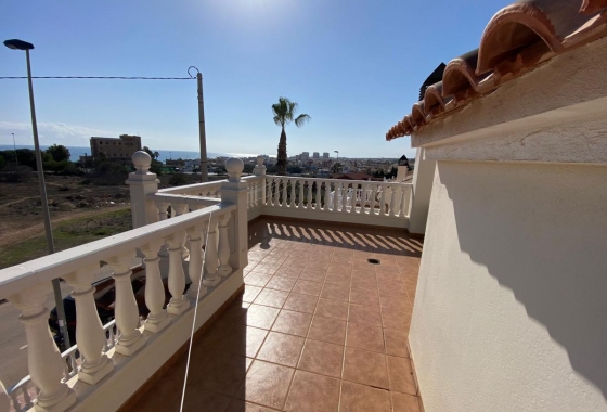 Reventa - Villa - Torrevieja