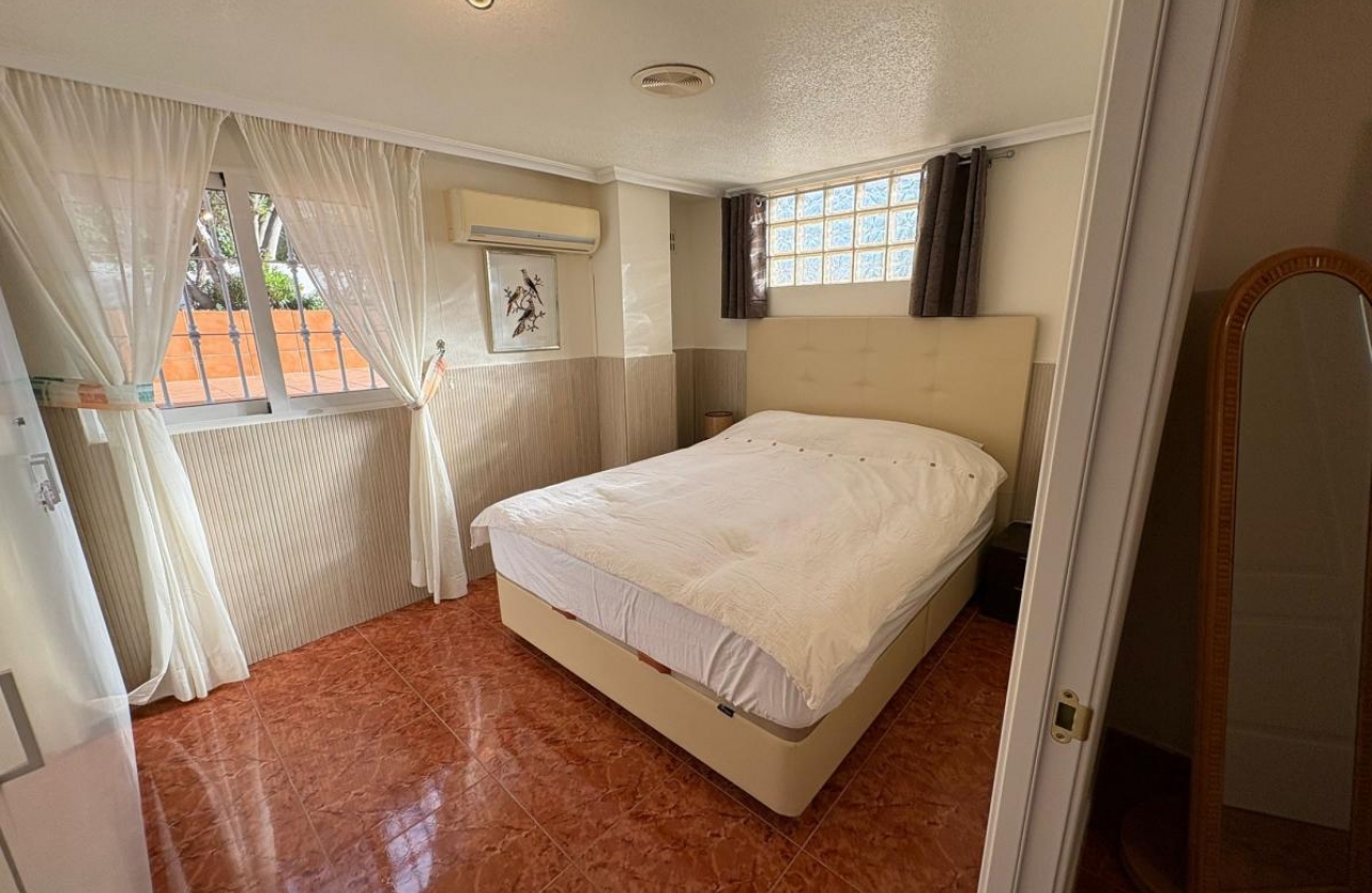 Reventa - Villa - Torrevieja